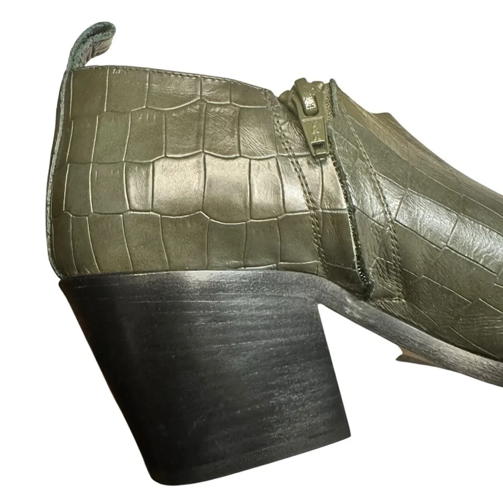 M Gemi Green Leather Ankle Booties Block Heel Size 39
